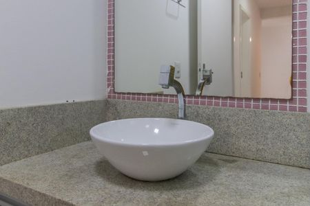 Apartamento à venda com 50m², 2 quartos e 1 vagaBanheiro Social