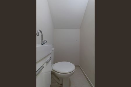 Casa para alugar com 78m², 2 quartos e 2 vagas Casa para alugar com 78m², 2 quartos e 2 vagasLavabo