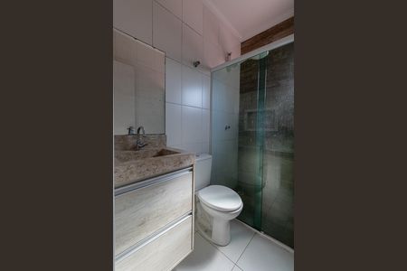 Casa para alugar com 78m², 2 quartos e 2 vagas Casa para alugar com 78m², 2 quartos e 2 vagasBanheiro Suíte 1