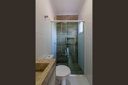 Casa para alugar com 78m², 2 quartos e 2 vagas Casa para alugar com 78m², 2 quartos e 2 vagasBanheiro Suíte 2