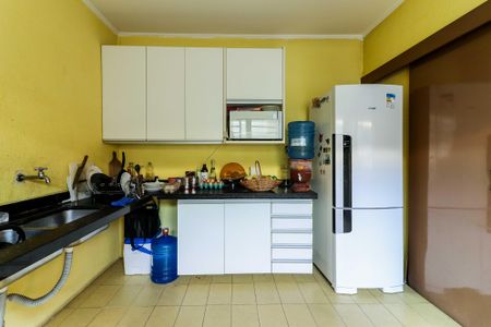 Casa para alugar com 400m², 3 quartos e 4 vagasCozinha