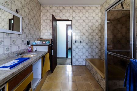 Casa para alugar com 400m², 3 quartos e 4 vagasBanheiro da Suíte 3