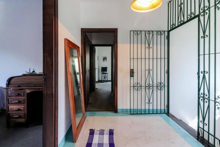 Casa para alugar com 400m², 3 quartos e 4 vagasCorredor