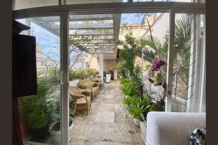 Apartamento à venda com 647m², 6 quartos e 3 vagasÁrea Externa