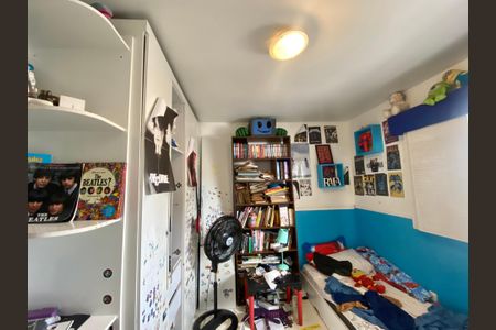 Apartamento à venda com 647m², 6 quartos e 3 vagasQuarto 4