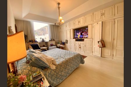 Apartamento à venda com 647m², 6 quartos e 3 vagasSuite