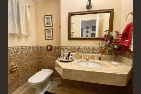 Apartamento à venda com 647m², 6 quartos e 3 vagasLavabo