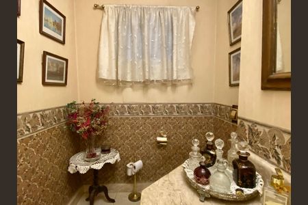 Apartamento à venda com 647m², 6 quartos e 3 vagasLavabo