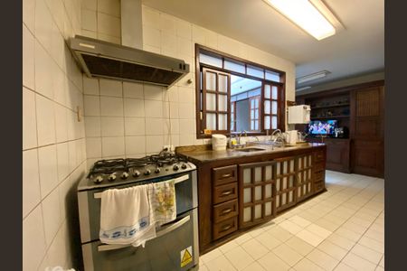 Apartamento à venda com 647m², 6 quartos e 3 vagasCozinha