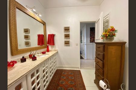 Apartamento à venda com 647m², 6 quartos e 3 vagasBanheiro social 3