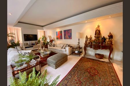 Apartamento à venda com 647m², 6 quartos e 3 vagasSala