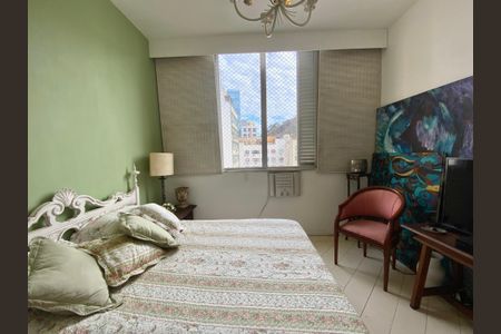 Apartamento à venda com 647m², 6 quartos e 3 vagasQuarto 2