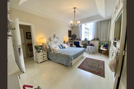 Apartamento à venda com 647m², 6 quartos e 3 vagasSuite