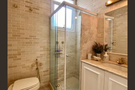 Apartamento à venda com 647m², 6 quartos e 3 vagasBanheiro social 2