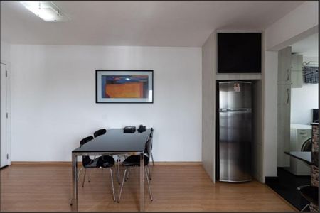 Apartamento à venda com 70m², 1 quarto e 3 vagas Apartamento à venda com 70m², 1 quarto e 3 vagasFoto 02