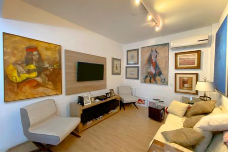 Apartamento à venda com 200m², 4 quartos e 2 vagasSala de Estar