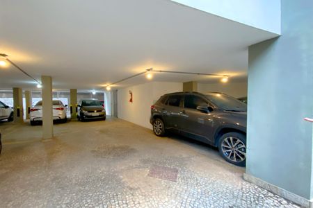 Apartamento à venda com 200m², 4 quartos e 2 vagasVagas