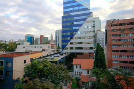 Apartamento à venda com 200m², 4 quartos e 2 vagasVista da Suite