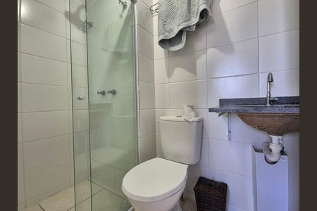 Apartamento para alugar com 49m², 2 quartos e 1 vaga Apartamento para alugar com 49m², 2 quartos e 1 vagaBanheiro