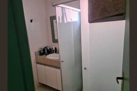 Apartamento à venda com 108m², 3 quartos e 1 vaga Apartamento à venda com 108m², 3 quartos e 1 vagaBanheiro