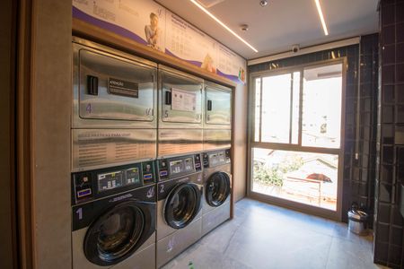 Studio para alugar com 25m², 1 quarto e sem vaga Studio para alugar com 25m², 1 quarto e sem vagaÁrea comum - Lavanderia