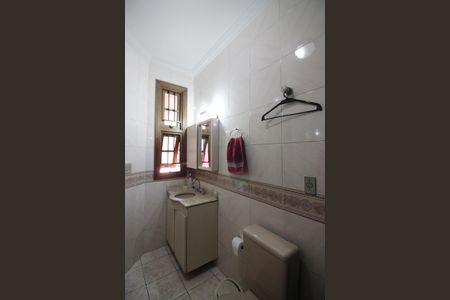 Casa para alugar com 280m², 4 quartos e 4 vagasBanheiro da Suíte 1