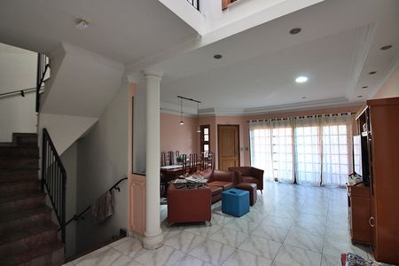 Casa para alugar com 280m², 4 quartos e 4 vagasSala