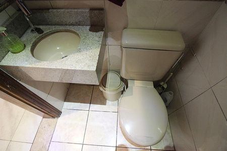 Casa para alugar com 280m², 4 quartos e 4 vagasLavabo