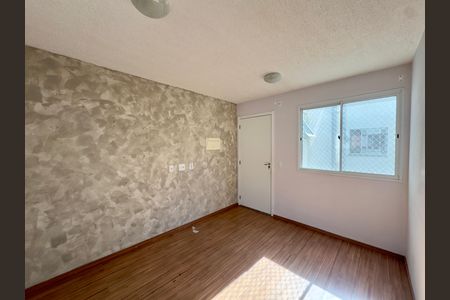 Sala de apartamento para alugar com 2 quartos, 37m² em Jardim Albertina, Guarulhos
