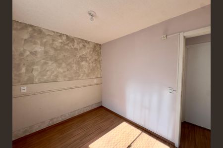 Quarto 1 de apartamento para alugar com 2 quartos, 37m² em Jardim Albertina, Guarulhos