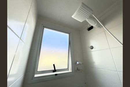 Apartamento para alugar com 37m², 2 quartos e 1 vaga Apartamento para alugar com 37m², 2 quartos e 1 vagaBanheiro social