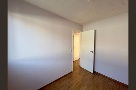 Quarto 2 de apartamento para alugar com 2 quartos, 37m² em Jardim Albertina, Guarulhos