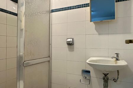 Apartamento à venda com 267m², 4 quartos e 1 vagaBanheiro de Serviço