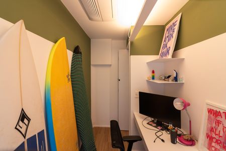 Apartamento à venda com 250m², 3 quartos e 2 vagasEscritório 2