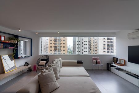 Apartamento à venda com 250m², 3 quartos e 2 vagasSala