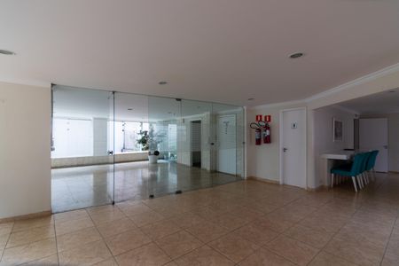 Apartamento à venda com 250m², 3 quartos e 2 vagasÁrea comum - Salão de festas