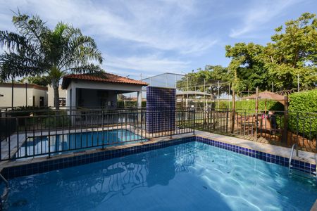 Apartamento para alugar com 43m², 2 quartos e 1 vagaÁrea comum - Piscina