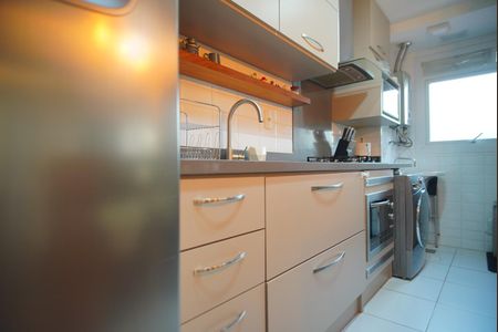 Apartamento à venda com 115m², 2 quartos e 2 vagasCozinha