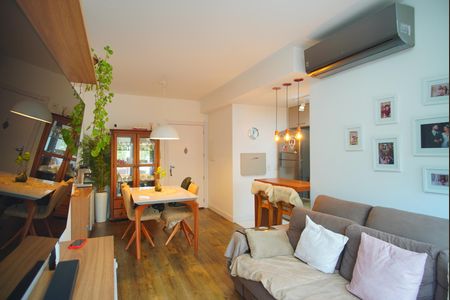 Apartamento à venda com 115m², 2 quartos e 2 vagasSala