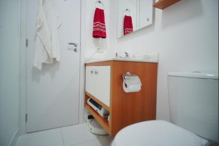 Apartamento à venda com 115m², 2 quartos e 2 vagasBanheiro Corredor