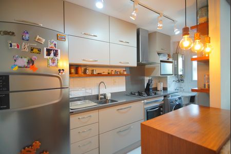 Apartamento à venda com 115m², 2 quartos e 2 vagasCozinha