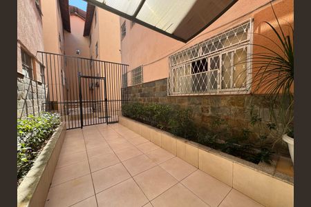 Apartamento à venda com 45m², 2 quartos e 1 vaga