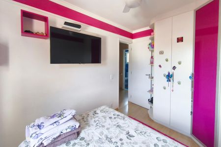 Casa de condomínio à venda com 246m², 3 quartos e 2 vagasQuarto 2