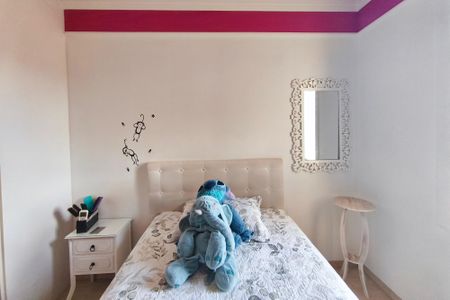 Casa de condomínio à venda com 246m², 3 quartos e 2 vagasQuarto 2