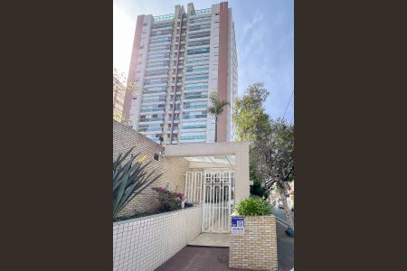 Apartamento à venda com 142m², 3 quartos e 3 vagasFachada + plaquinha