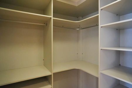 Apartamento à venda com 142m², 3 quartos e 3 vagasCloset da suíte 1