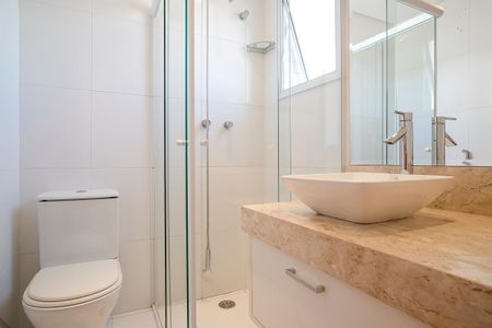 Apartamento à venda com 142m², 3 quartos e 3 vagasBanheiro da suíte 2