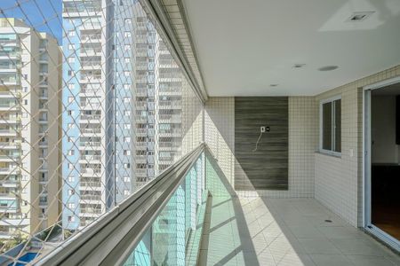 Apartamento à venda com 142m², 3 quartos e 3 vagasVaranda gourmet