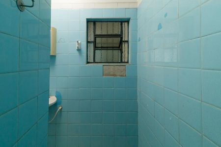 Casa à venda com 140m², 2 quartos e 3 vagas Casa à venda com 140m², 2 quartos e 3 vagasBanheiro