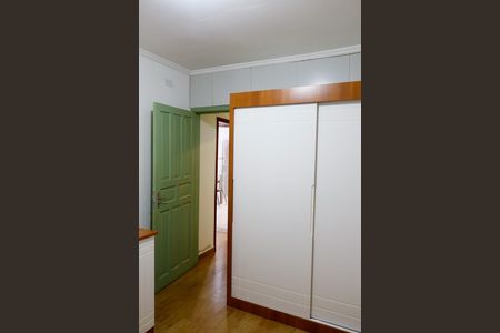 Casa para alugar com 350m², 4 quartos e 2 vagas Casa para alugar com 350m², 4 quartos e 2 vagasQuarto 4